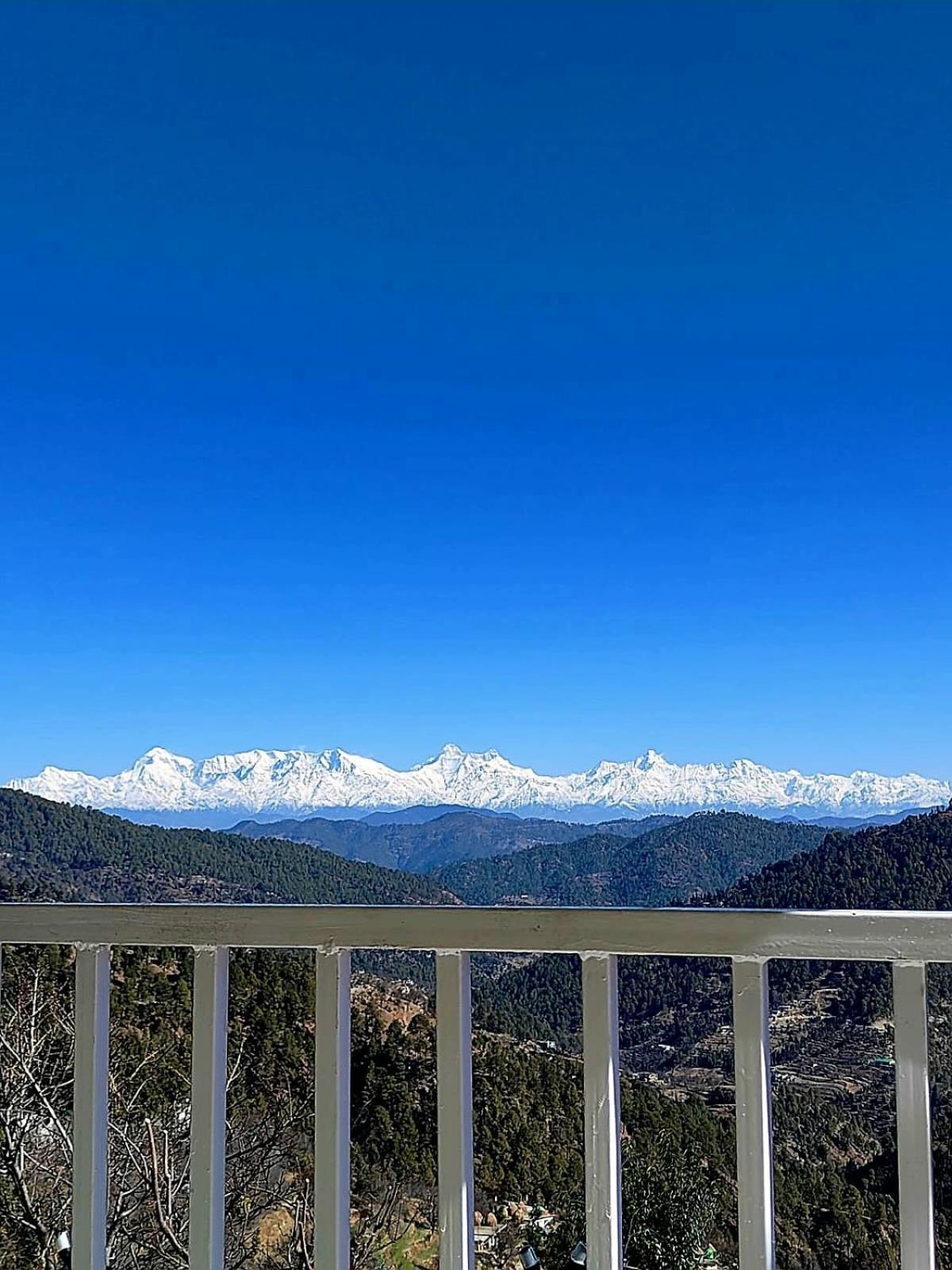 Hotel The Pahadi Nest Mukteshwar Exterior foto