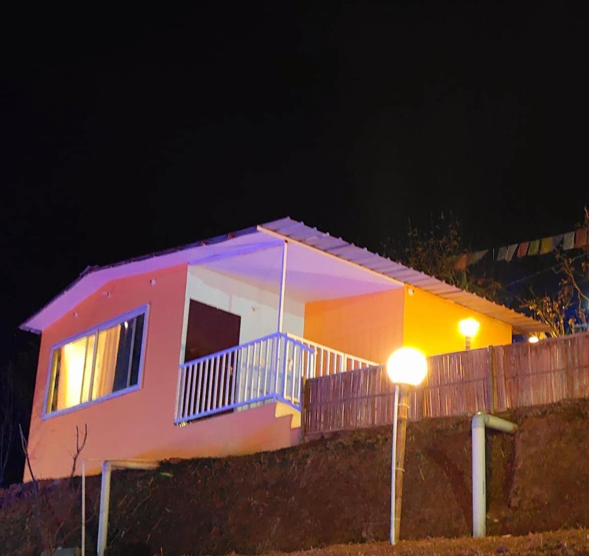Hotel The Pahadi Nest Mukteshwar Exterior foto