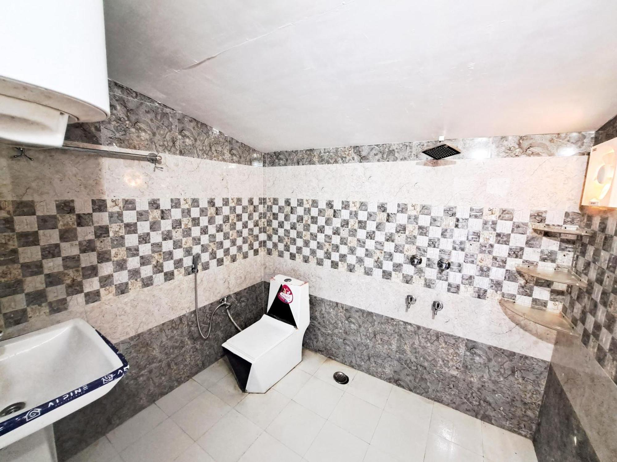 Hotel The Pahadi Nest Mukteshwar Exterior foto